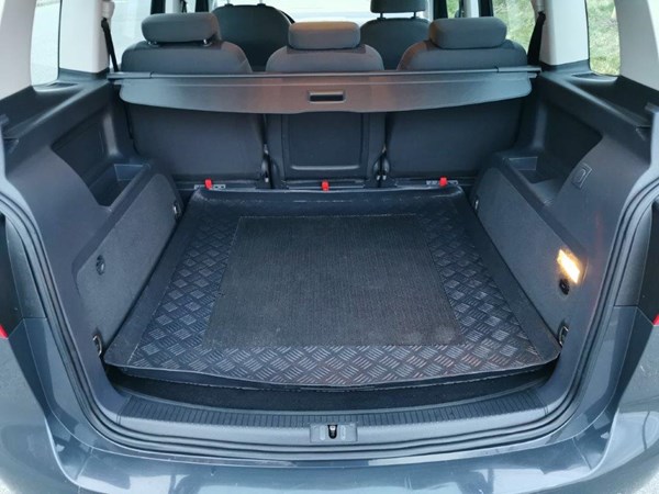 Foto Volkswagen Touran 1.4 TSI Trendline EcoFuel (CNG)