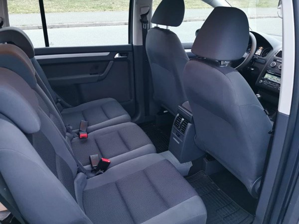 Foto Volkswagen Touran 1.4 TSI Trendline EcoFuel (CNG)