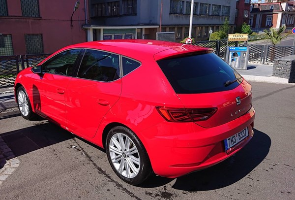 Foto Seat Leon Xcellence 1.5 TGI 96kW 6M 08/2020 DPH 